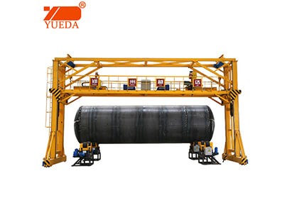 Fuel oil tank gantry welding machine